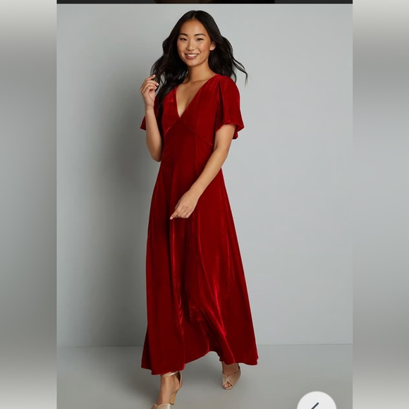 ModCloth 1930’s Captivating Charisma Red Velvet Maxi Formal Dress New NWT - Picture 3 of 6